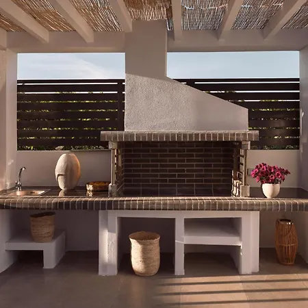 Nosel Villa, A Design Retreat With Iconic Pool, By Thinkvilla Villa Città di Zante