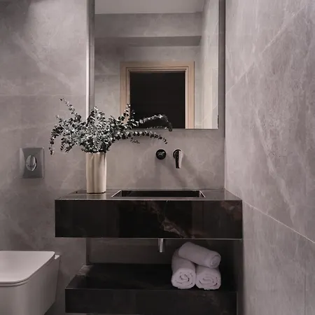 Nosel Villa, A Design Retreat With Iconic Pool, By Thinkvilla Città di Zante
